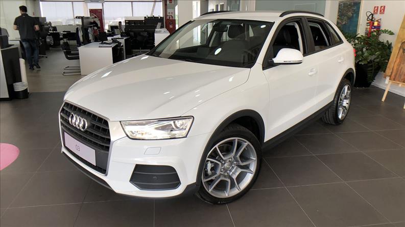 AUDI Q3 1.4 TFSI Attraction S Tronic