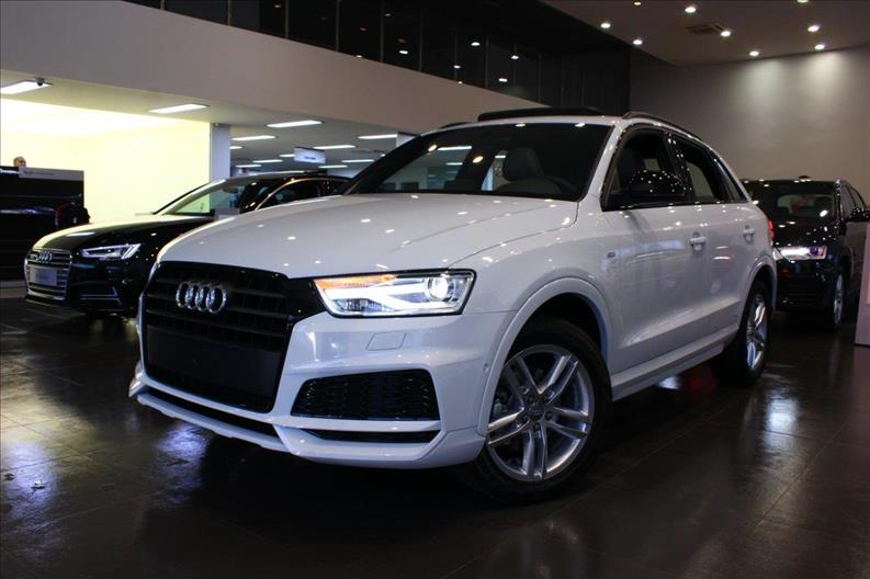AUDI Q3 1.4 TFSI Black Edition S Tronic