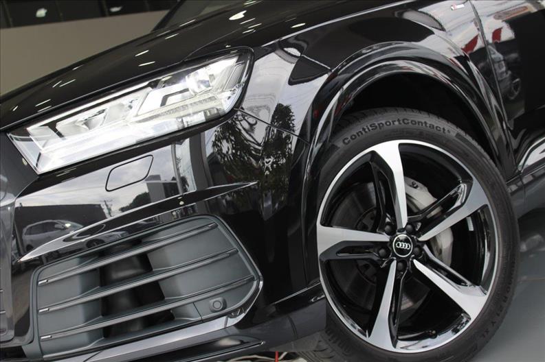 AUDI Q7 3.0 TDI V6 24V Performance