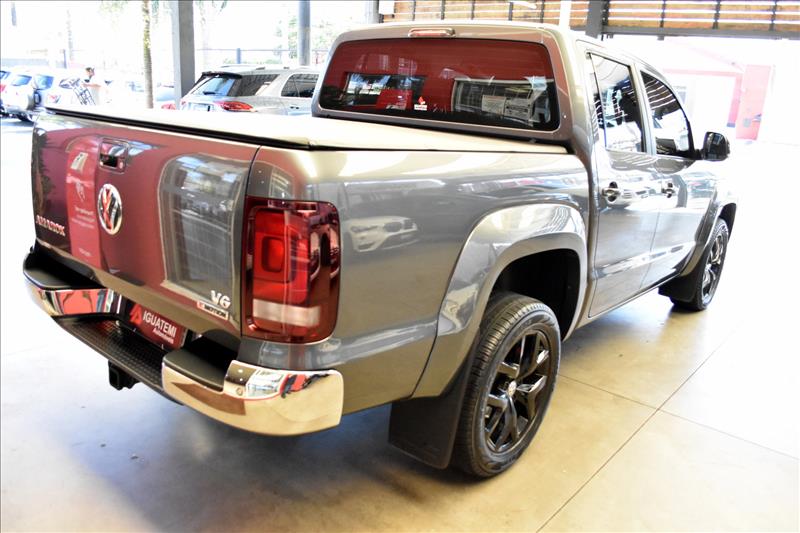 VOLKSWAGEN AMAROK 3.0 V6 TDI Highline CD 4motion-3 - Loja de Veículos - 0