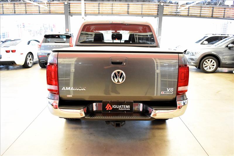 VOLKSWAGEN AMAROK 3.0 V6 TDI Highline CD 4motion-13 - Loja de Veículos - 0