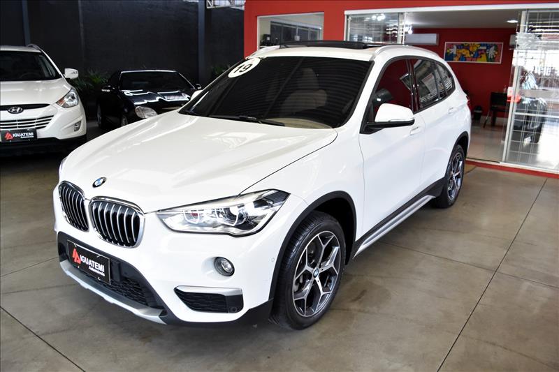 BMW X1 2.0 16V Turbo Activeflex Sdrive20i X-line-8 - Loja de Veículos - 0