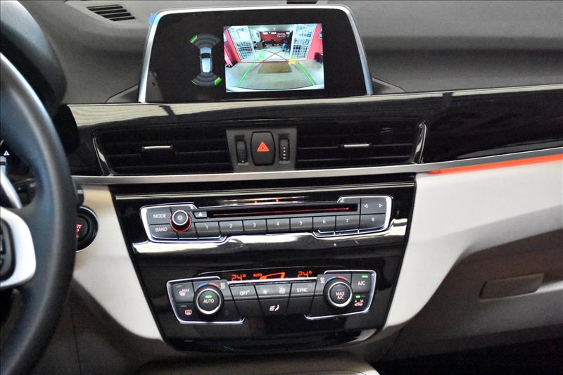 BMW X1 2.0 16V Turbo Activeflex Sdrive20i X-line-10 - Loja de Veículos - 0