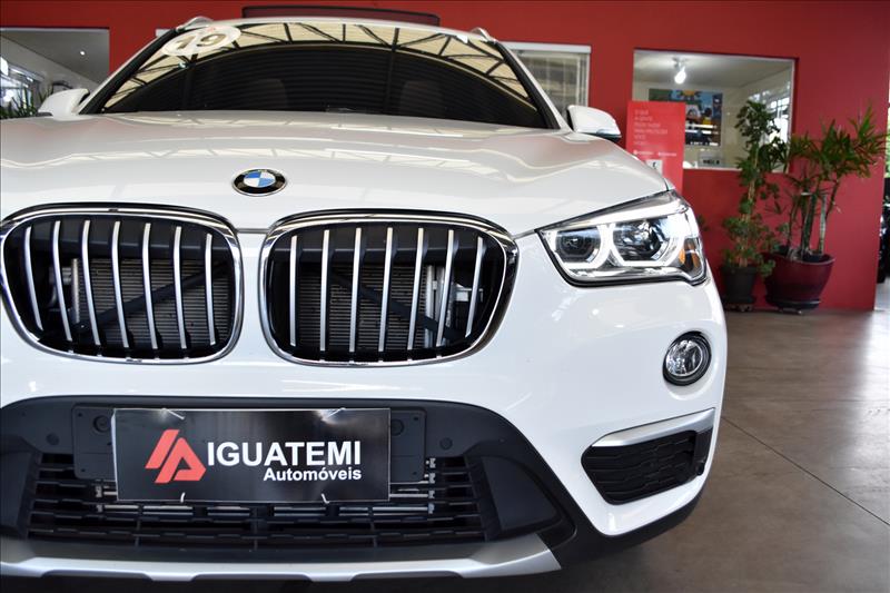 BMW X1 2.0 16V Turbo Activeflex Sdrive20i X-line-18 - Loja de Veículos - 0