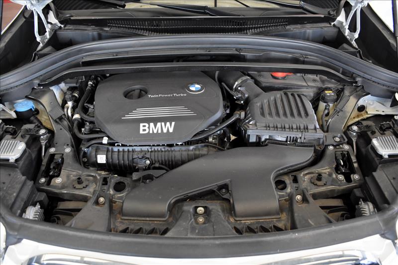 BMW X1 2.0 16V Turbo Activeflex Sdrive20i X-line-23 - Loja de Veículos - 0