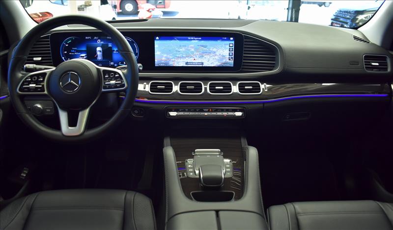 MERCEDES-BENZ GLE 400D 3.0 V6 4matic-7 - Loja de Veículos - 0