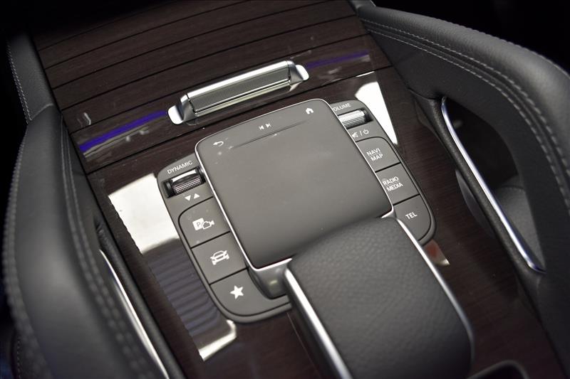 MERCEDES-BENZ GLE 400D 3.0 V6 4matic-8 - Loja de Veículos - 0