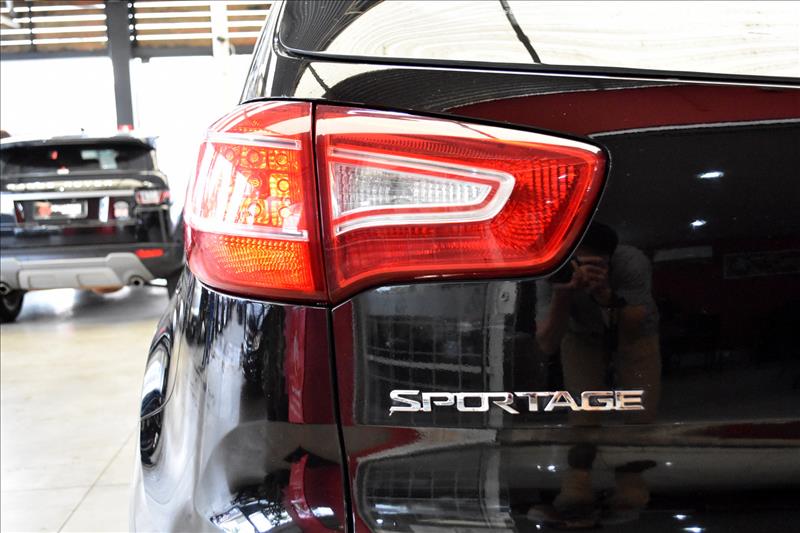 KIA SPORTAGE 2.0 LX 4X2 16V-15 - Loja de Veículos - 0