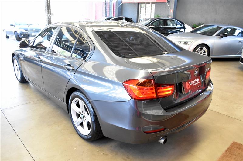 BMW 320I 2.0 16V Turbo-11 - Loja de Veículos - 0