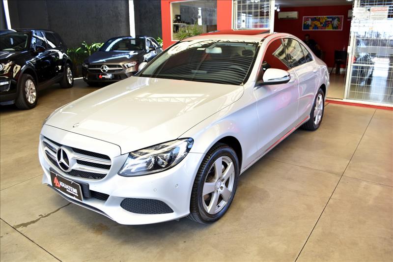 MERCEDES-BENZ C 200 2.0 CGI Avantgarde 16V-11 - Loja de Veículos - 0