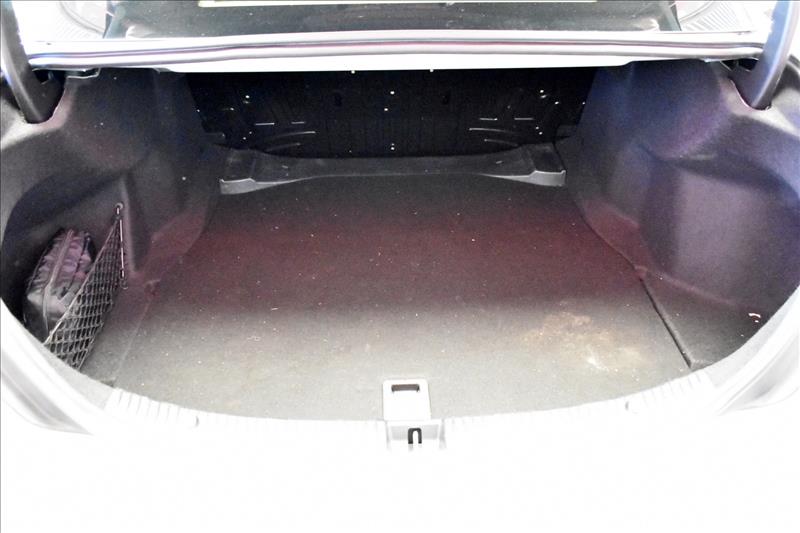 MERCEDES-BENZ C 200 2.0 CGI Avantgarde 16V-21 - Loja de Veículos - 0