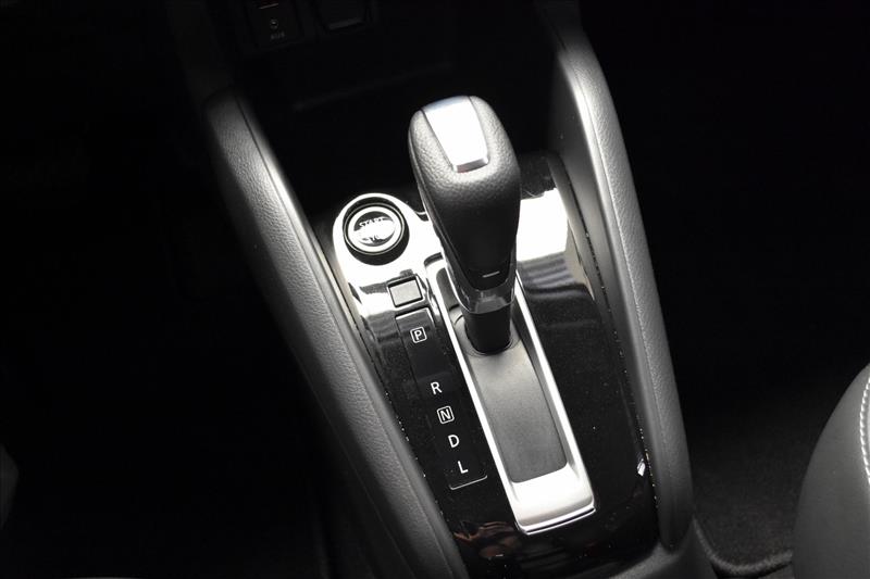 NISSAN KICKS 1.6 16vstart SL-10 - Loja de Veículos - 0