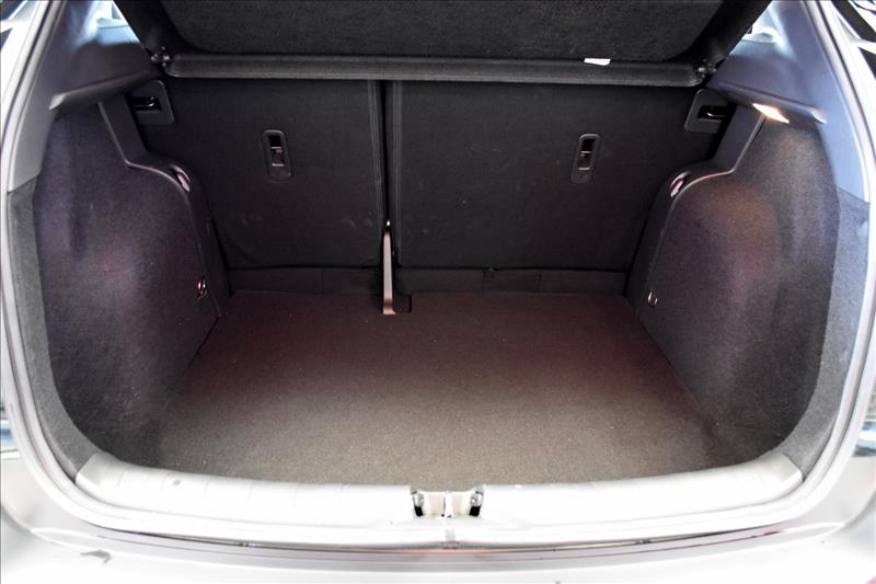 NISSAN KICKS 1.6 16vstart SL-19 - Loja de Veículos - 0
