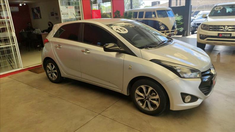 HYUNDAI HB20 1.6 Comfort Style 16V-2 - Loja de Veículos - 0