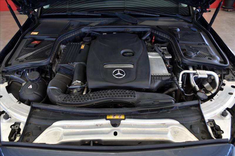 MERCEDES-BENZ C 180 1.6 CGI Avantgarde 16V Turbo-18 - Loja de Veículos - 0