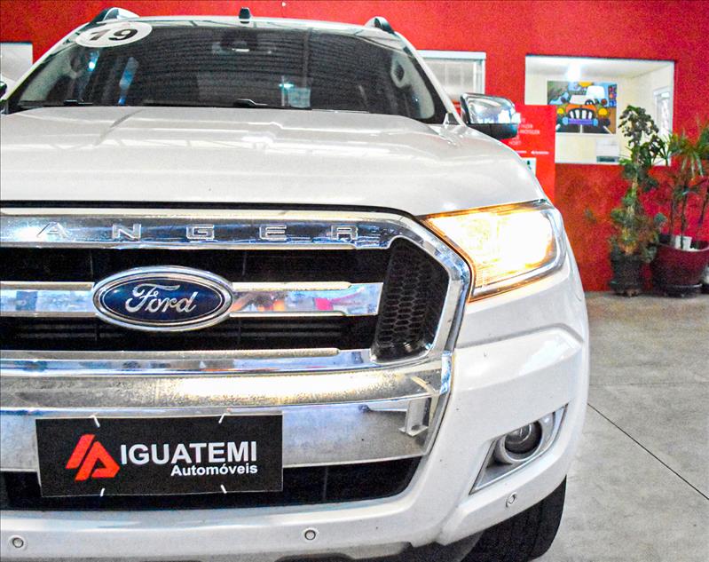 FORD RANGER 3.2 Limited 4X4 CD 20V-15 - Loja de Veículos - 0