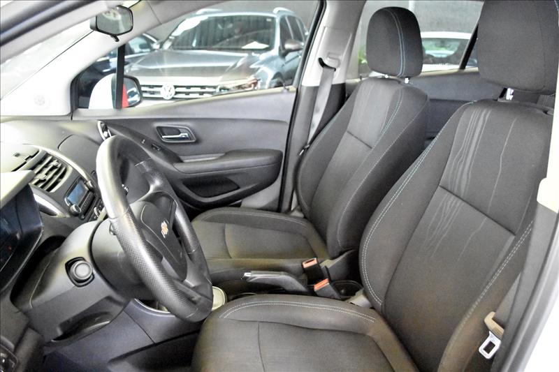 CHEVROLET TRACKER 1.8 MPFI LT 4X2 16V-4 - Loja de Veículos - 0