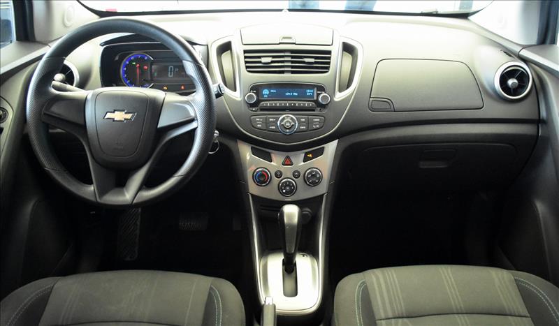 CHEVROLET TRACKER 1.8 MPFI LT 4X2 16V-6 - Loja de Veículos - 0