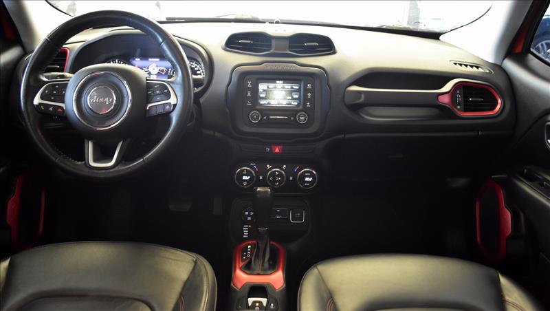 JEEP RENEGADE 2.0 16V Turbo Trailhawk 4X4-8 - Loja de Veículos - 0