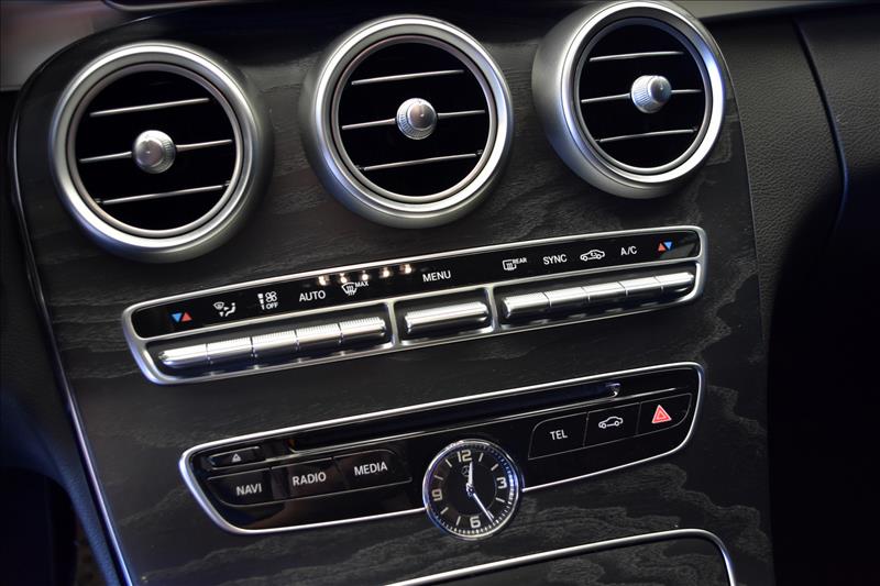 MERCEDES-BENZ C 250 2.0 CGI Sport Turbo 16V-10 - Loja de Veículos - 0