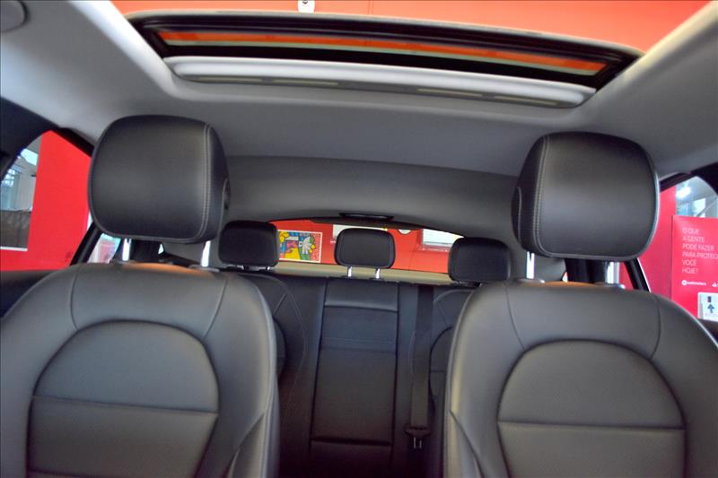 MERCEDES-BENZ GLC 250 2.0 CGI Coupé 4matic-4 - Loja de Veículos - 0