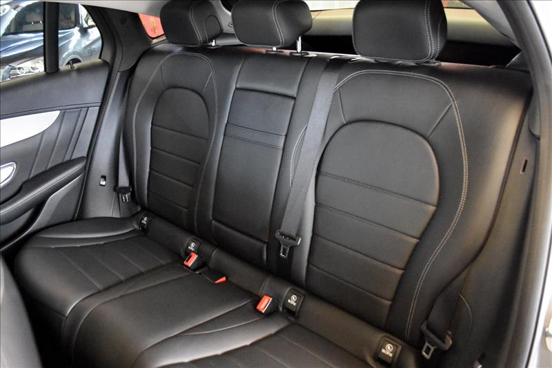 MERCEDES-BENZ GLC 250 2.0 CGI Coupé 4matic-5 - Loja de Veículos - 0