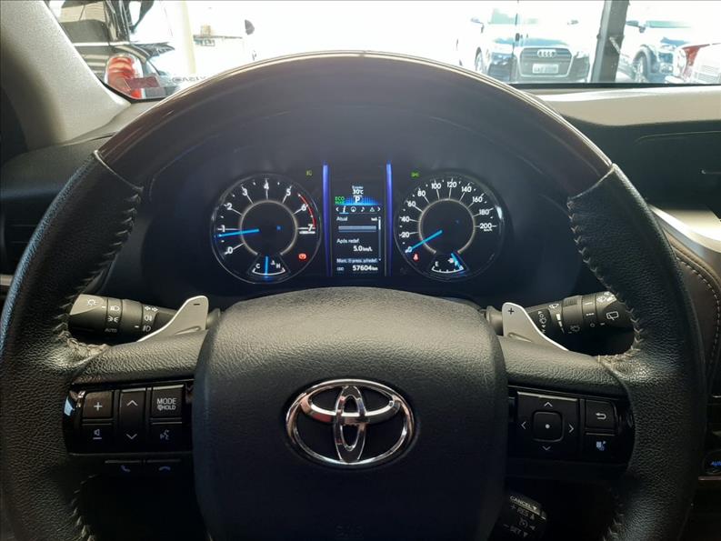 TOYOTA HILUX SW4 2.7 SRV 7 Lugares 4X2 16V-8 - Loja de Veículos - 0