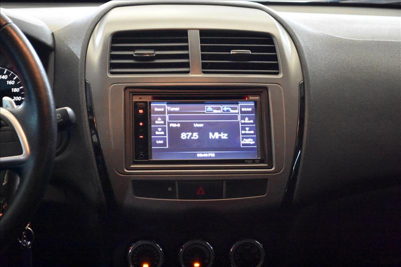 MITSUBISHI ASX 2.0 Outdoor 16V-8 - Loja de Veículos - 0