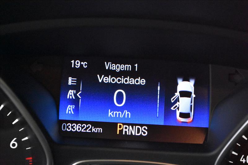 FORD FOCUS 2.0 SE Fastback 16V-14 - Loja de Veículos - 0