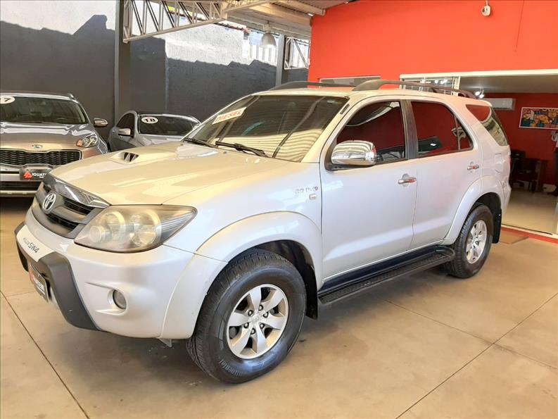 TOYOTA HILUX SW4 3.0 SRV 4X4 16V Turbo Intercooler-8 - Loja de Veículos - 0