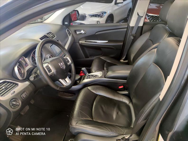 DODGE JOURNEY 3.6 RT V6-3 - Loja de Veículos - 0