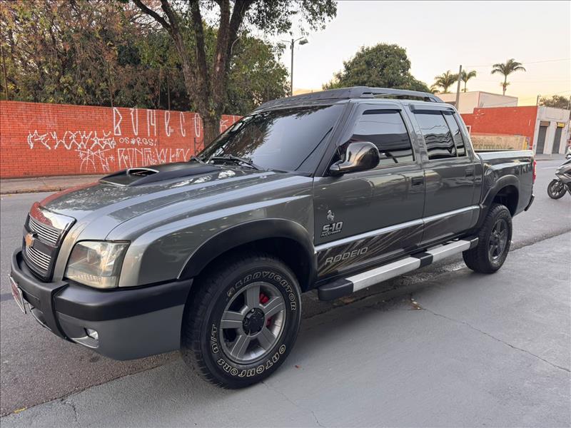 S10 - 2.4 Advantage 4X2 CD 8V