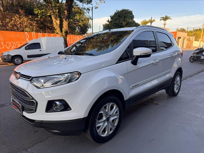 ECOSPORT - 2.0 Titanium 16V
