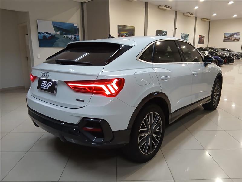 Audi-Q3-2.0 40 TFSI Sportback Performance Quattro