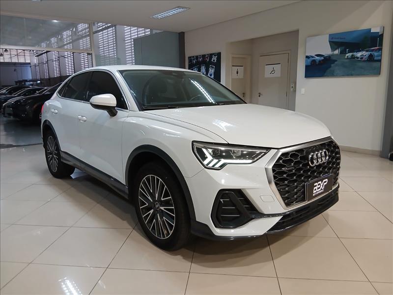Audi-Q3-2.0 40 TFSI Sportback Performance Quattro