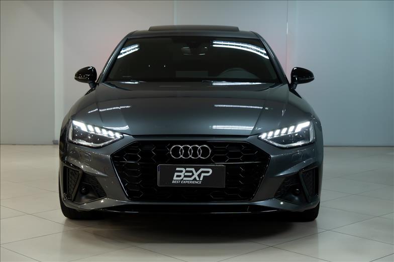Audi-A4-2.0 TFSI S Line S Tronic