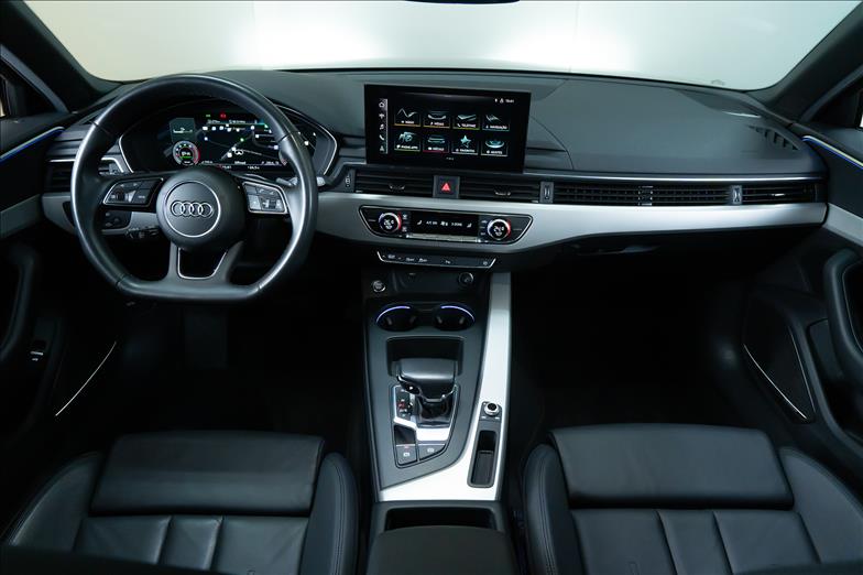 Audi-A4-2.0 TFSI S Line S Tronic