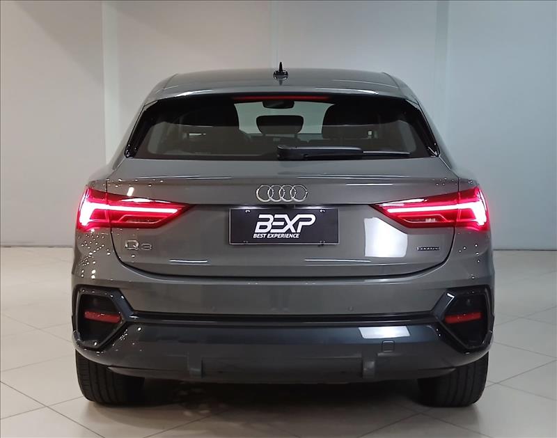Audi-Q3-2.0 40 TFSI Sportback Performance Quattro