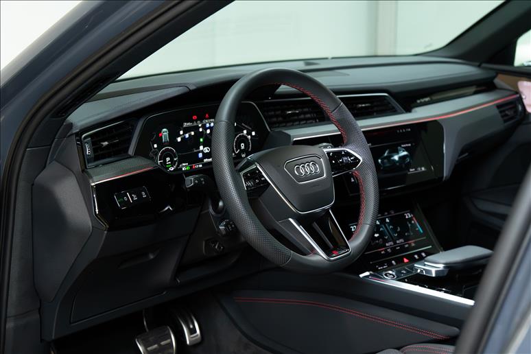 Audi-Q8 E-TRON-55 Launch Edition Quattro