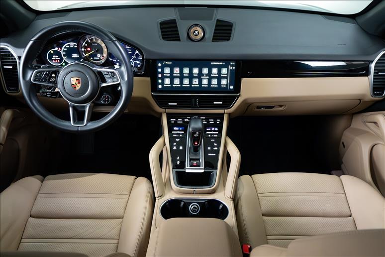 Porsche-CAYENNE-3.0 V6 E-hybrid AWD S