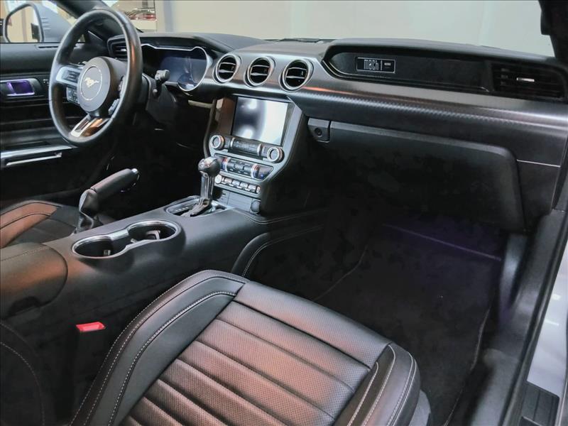 Ford-MUSTANG-5.0 V8 Ti-vct Mach 1