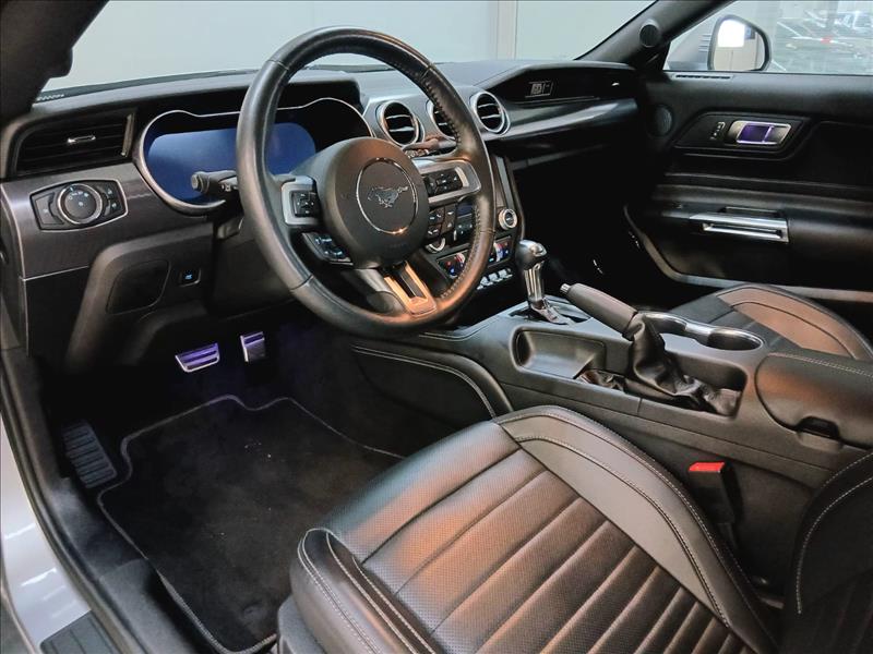 Ford-MUSTANG-5.0 V8 Ti-vct Mach 1