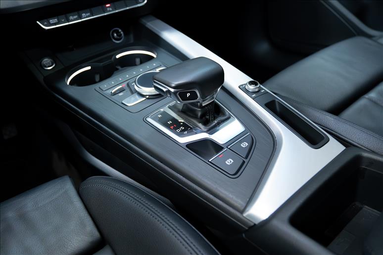 Audi-A4-2.0 TFSI Limited Edition S Tronic