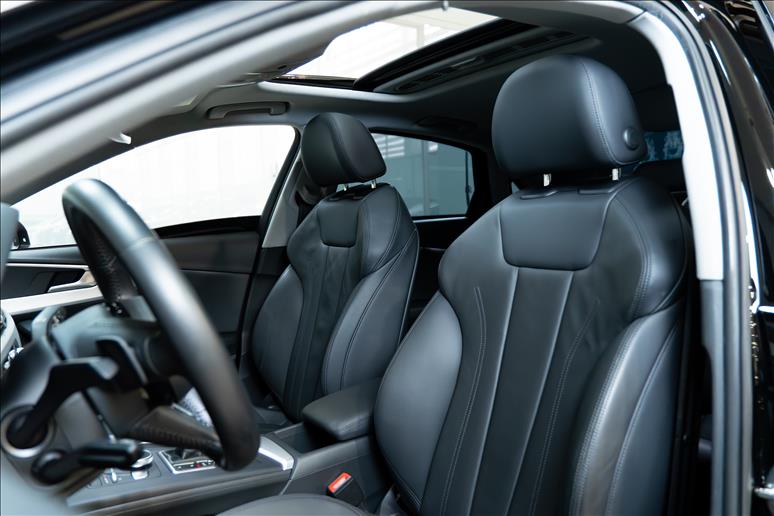 Audi-A4-2.0 TFSI Limited Edition S Tronic