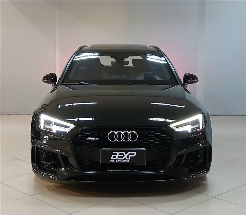 Audi-RS4-2.9 V6 FSI Avant Quattro