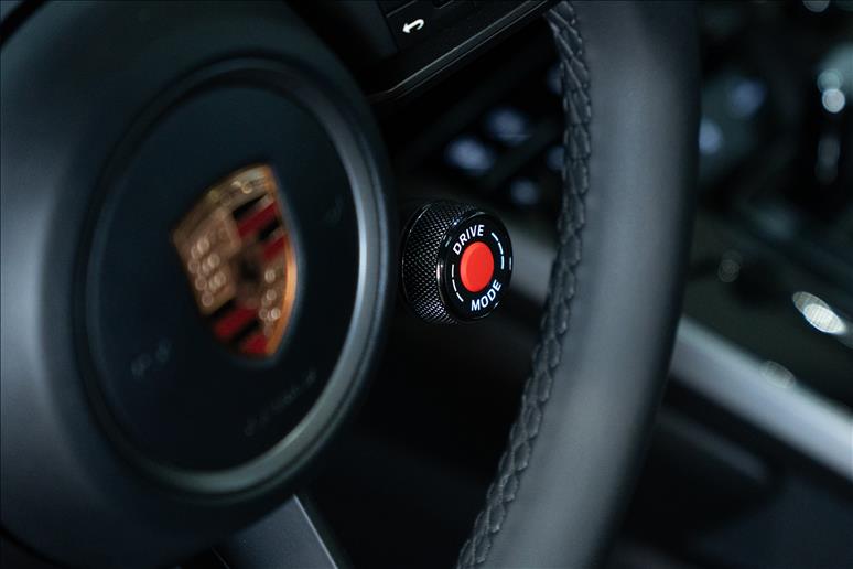 Porsche-911-3.0 24V H6 Carrera