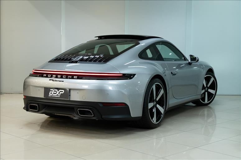 Porsche-911-3.0 24V H6 Carrera