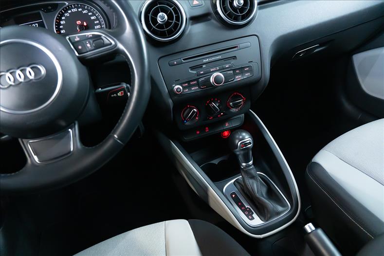 Audi-A1-1.4 TFSI Sportback Ambition 16V 185cv