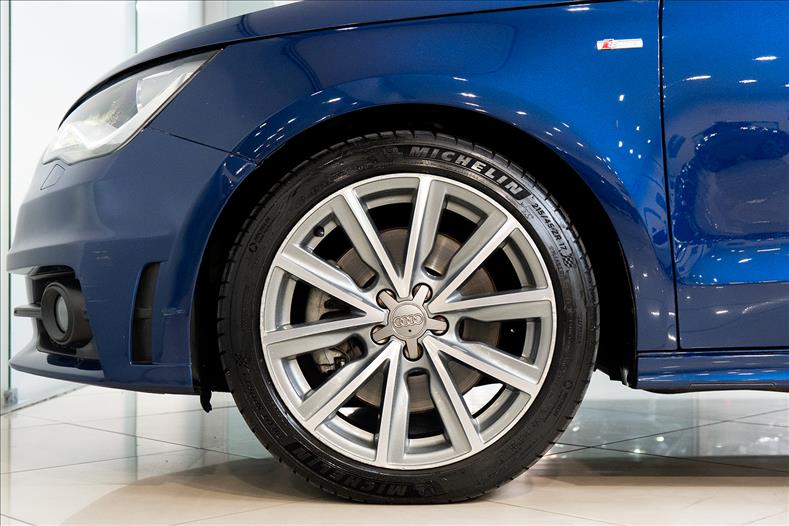 Audi-A1-1.4 TFSI Sportback Ambition 16V 185cv