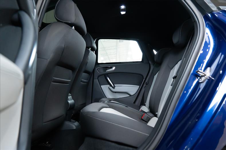 Audi-A1-1.4 TFSI Sportback Ambition 16V 185cv